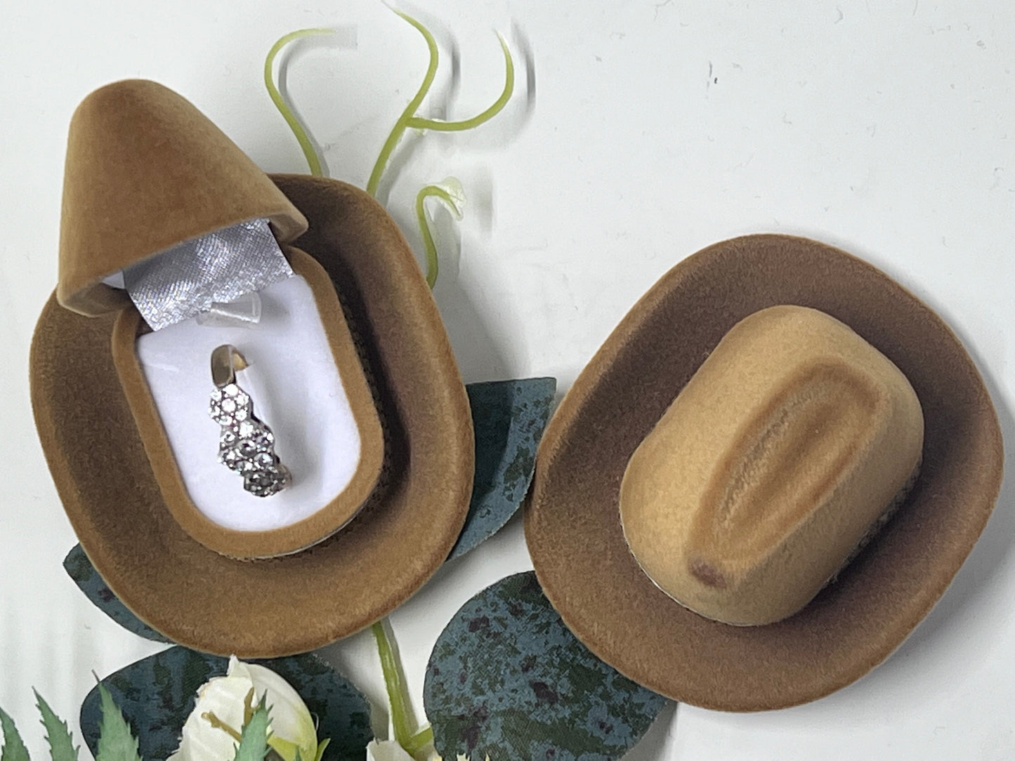 Cowboy Hat Velvet Ring Boxes